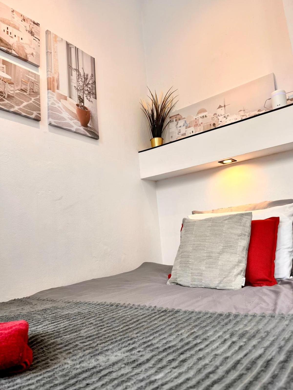 Petit 1 Bed Room Condo Warszawa Center Екстер'єр фото